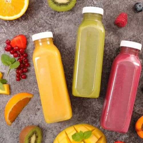 detox wellness retreat three smoothies